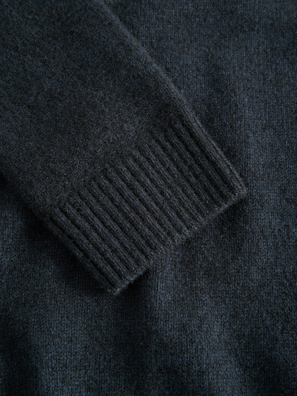 Luca Ls Navy