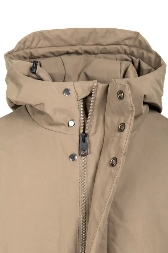 Rontin T, Khaki
